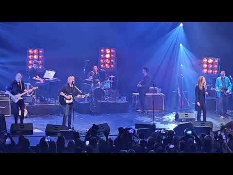 Nya Packet med Lars Winnerbäck och Anna Stadling - Ingen Soldat