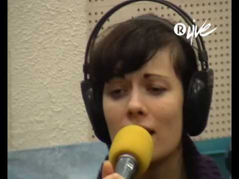 Tuuli Taul ja Jäääär - Sa oled minuga (R2 Live)