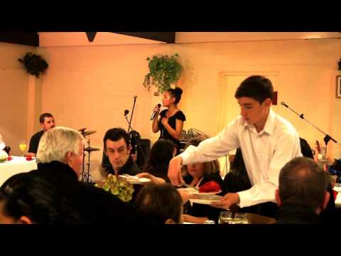 Aporonia sings "Collard Greens & Cornbread" by Fantasia