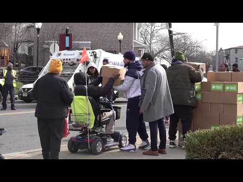 Drive Up And Go Food Drive