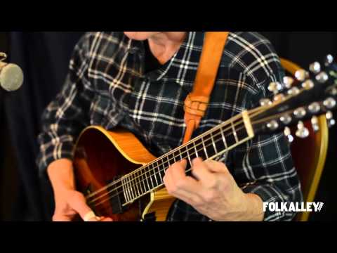 Folk Alley Sessions: James Keelaghan - "Mi Vida"