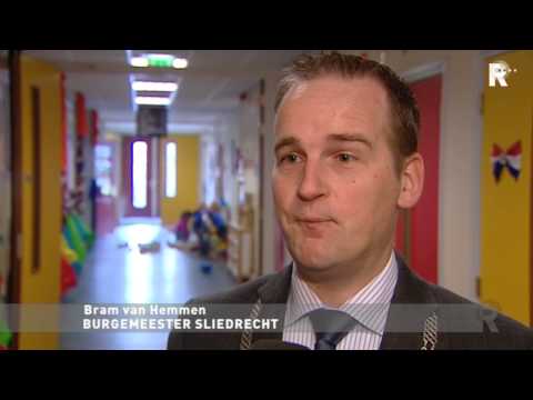 nmokken22_04_13_5CA58D0353CDD8B0C1257B5500420F6F.ts