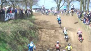 preview picture of video 'Motocross Thomer-la-Sôgne, départ première manche Junior'