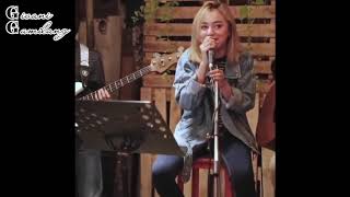 Download lagu Givani Gumilang Medley ( Lagi Syantik X Despacito X Zombie ) At Sidji Coffee mp3