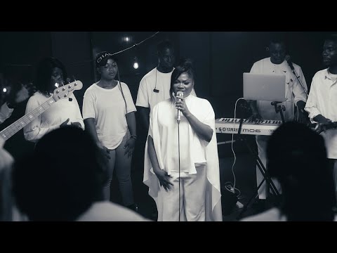 Promise Keeper - Grace Idowu (Official Live Video)