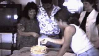 preview picture of video 'Familia García Céspedes 1986-1999 parte 2de3'