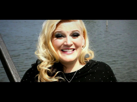 ALINE - ALEXANDRA   Liebe auf den zweiten Blick [Official Video] (Herz7)