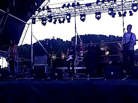 Holly Miranda - 17.July.2010 - Meco, Portugal (2/2)