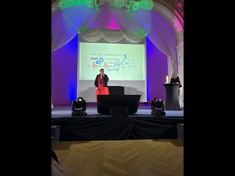 Monika Herbstrith-Lappe auf der WiCo 2025 der GSA:  "Humorvoll entkatastrophisieren"