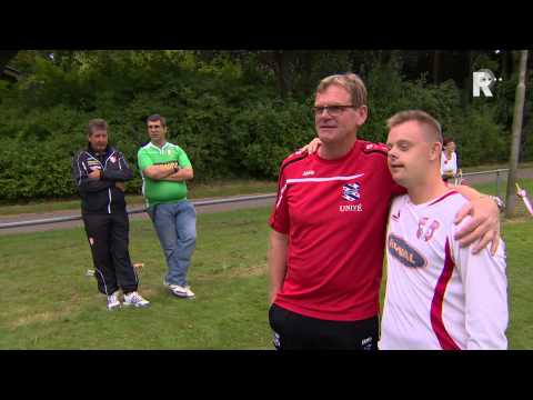 Scoren met je rollator: G-voetbaldag in Barendrecht