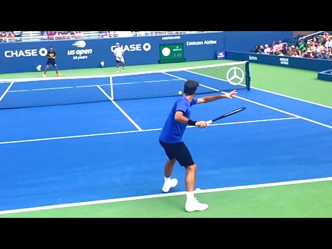 Roger Federer Forehand Slow Motion Court Level View - Effortless ATP Tennis Forehand Technique.