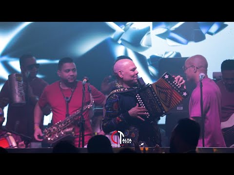 El Prodigio - Ella Me Vivia (En Vivo)