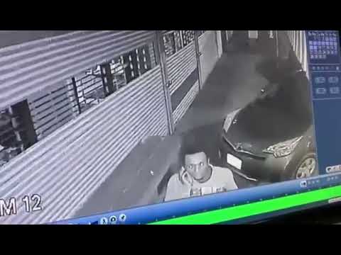 stelen van auto koplampen en zijspiegels