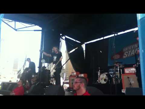 The Exposed - Rebel City Rockers (Vans Warped Tour 2011 Detroit)