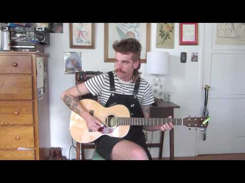 -h-o-u-s-e-k-e-y-z- live from my room