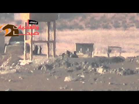 استهداف وتدمير دبابة في قرية عين عسان في ريف حلب الجنوبي بواسطة صاروخ السهم الأحمر من قبل لواء أمجاد الإسلام