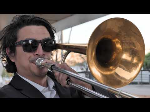 RETRO - HOUSE MUSIC - MINIMAL TECHNO FEEL IT - RETRO SUMMER Mini mix one Prod by ErsinG.