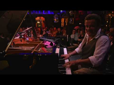 Jacky Terrasson - Moving on (live)