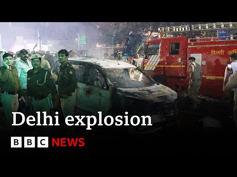 Video | Fatalities confirmed by police after blast near Red Fort area of Delhi | BBC News