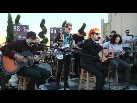 My Chemical Romance - Helena (Live Acoustic at 98.7FM Penthouse)