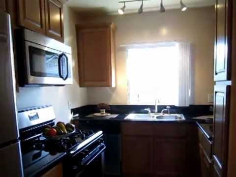 PL8162 - Beautiful Private 2 Bedroom Home in Hollywood!