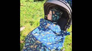 Softshellová nepadací deka do kočárku  - crazy animals