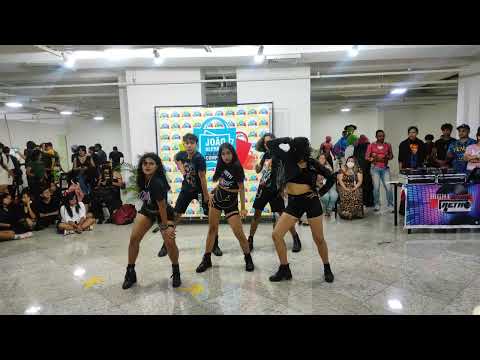 Apresentação grupo Secret Moon ' (G)I-dle Intro + Tomboy ' evento Marvel vs DC 2022