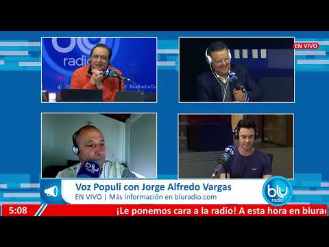 El 'Empresario' saluda a los médicos que en la mañana son ginecólogos y en la tarde odontólogos