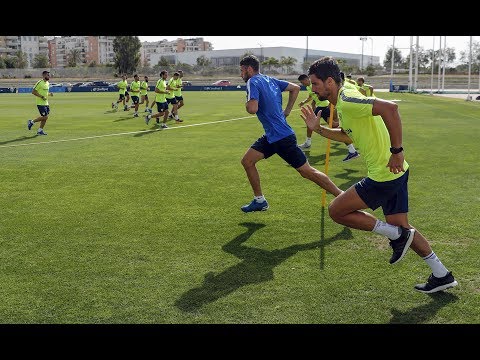 Juankar ya es propiedad del Málaga y firma por cuatro temporadas