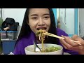 ฟฟ กินก๋วยเตี๋ยวโชว์ ร้านนี้เป๊ะอย�