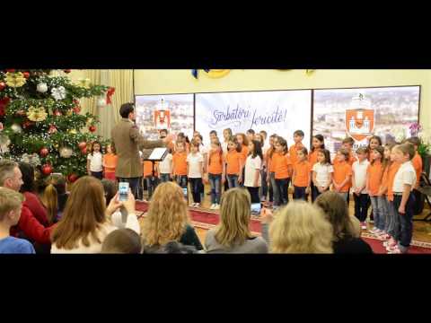 Corul de copii MINI Angeli - Vin colindatorii