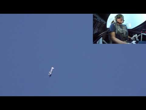 Sywell - David Nichols Advanced Free Known, Extra 330SC G-IISC