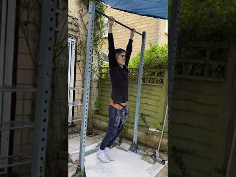 Iceboss Routine (a routine from the BarBarians)