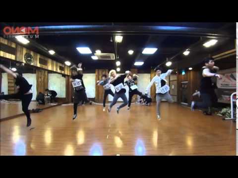 A.cian (에이션) - Ouch (Dance practice mirrored)