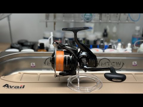 Kołowrotek Daiwa Regal W 3012QD film wideo