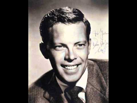 Dick Haymes: The More I See You 1945