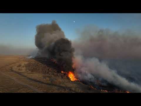 Wildfire- Guymon, Ok- Drone captures stunning 4k video of massive fire- 12-15-2021