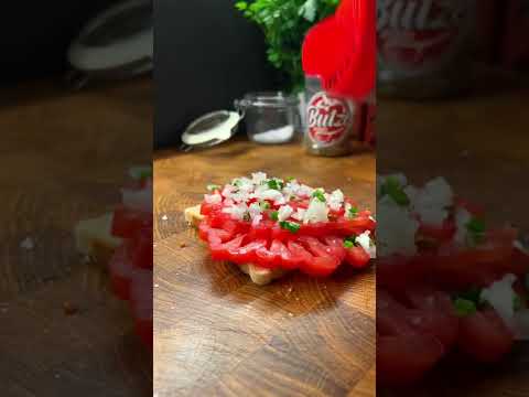 Take a look at [Kim's work who loves food] #octopus #avocado salad what is the strange taste...EP3