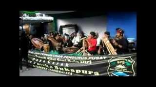Download lagu Karinding Sadulur kolaborasi dengan rampak kendang - Tasik Festival mp3