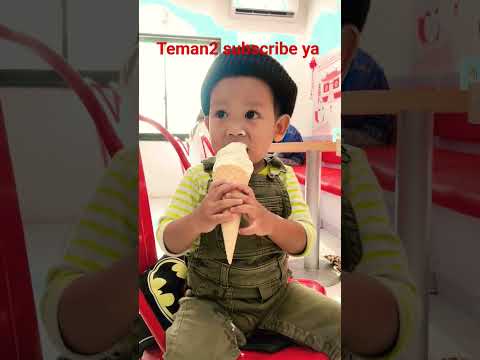 aflah lagi makan ice cream guys #mixueicecream #fyp #shorts
