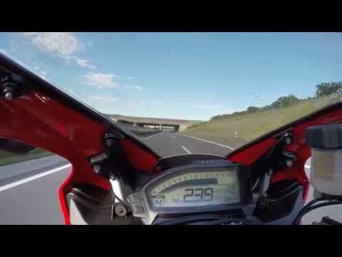 Honda CBR 1000 RR Fireblade 2012 Beschleunigung bergauf Top Speed Autobahn