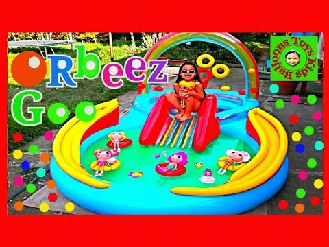 ORBEEZ CRUSH Gelli Baff Goo Paddling Pool Ball Pit Party with 5 Amazing Lalaloopsy Large Dolls Video
