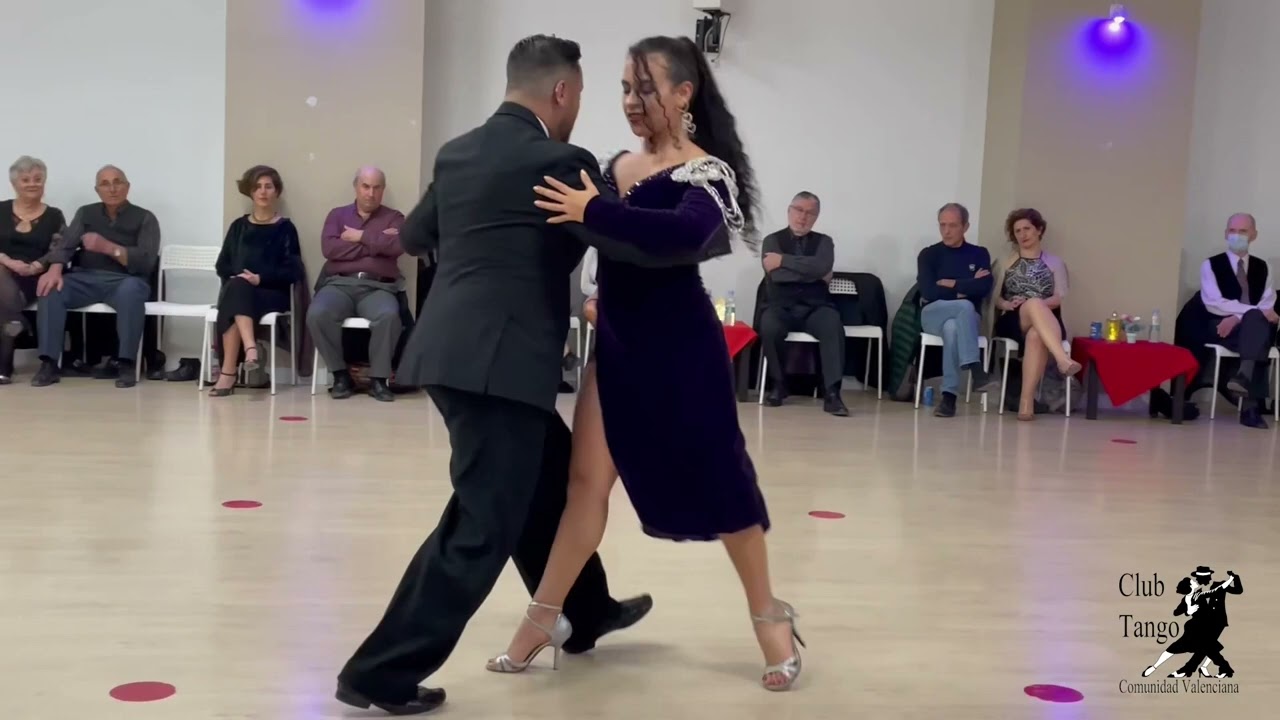 Alexander Sossa & Paulina Mejía  (3/4)  10/12/2022