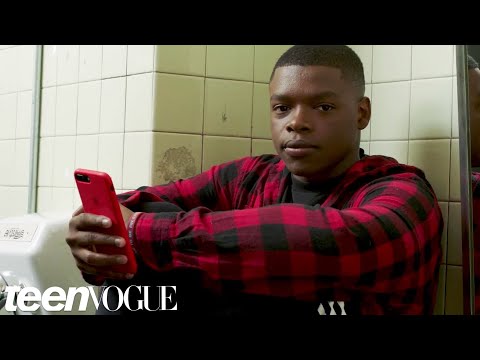 Students Read Texts from Mass Shooting Victims | Teen Vogue