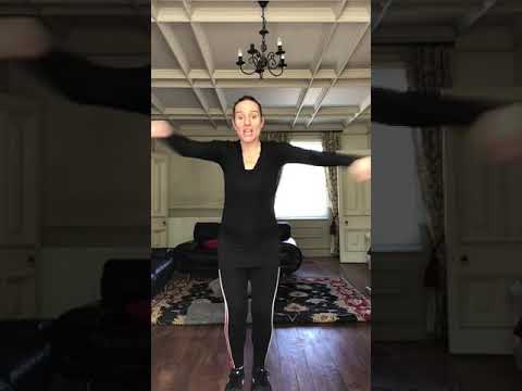 Me Ol’ Bamboo dance