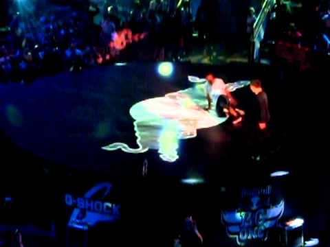 Red Bull Bc One 2011 Flying Buddha vs Neguin