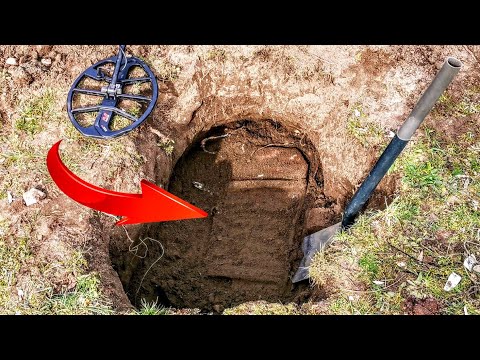 Vergrabene alte Kiste bei der Schatzsuche mit dem Metalldetektor gefunden?!? Sondeln mit RIESEN Fund