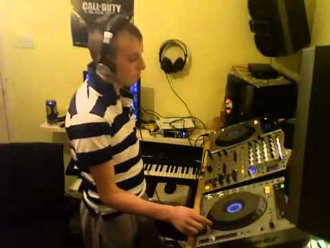 MooneY & Ken DJ Rapid K Mash up set
