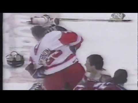 Avalanche @ Red Wings 2/25/12 Preview [HD]