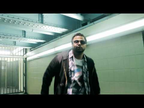 Jonny Beretta - Reality Check (Bar4Bar Battle Rap Contest 2011 - Runde 4)